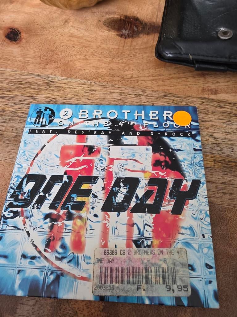 2 Brothers on the 4th Floor - One Day (CD Single), Ophalen of Verzenden