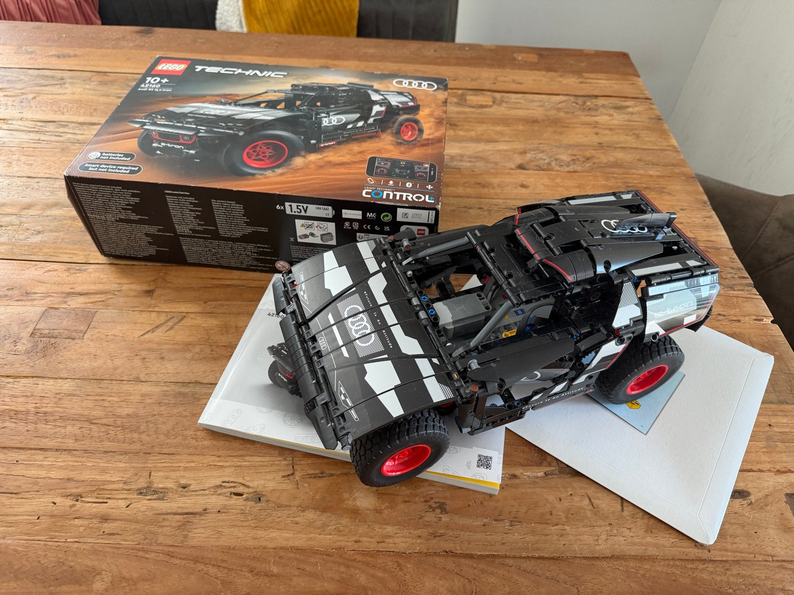 LEGO Technic 42160 Audi RS Q e-tron - Zo goed als nieuw, Ophalen of Verzenden, Zo goed als nieuw, Overige merken