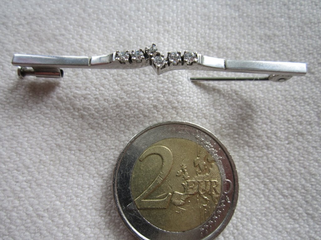 26.  Schitterende oude broche, zilver 835+zwaardje, Ophalen, Zilver, Broche
