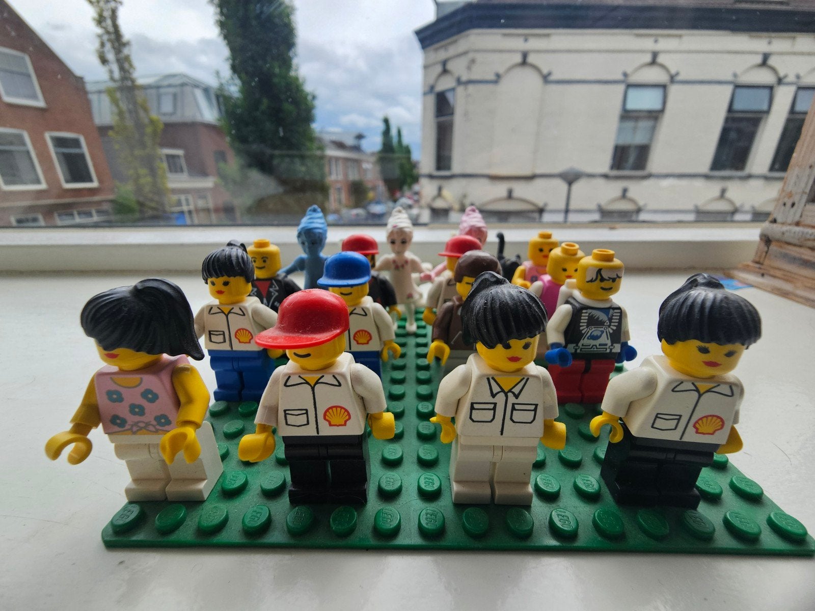 LEGO minifigs & diertjes: Shell, City, Belville, dieren, Ophalen of Verzenden, Gebruikt