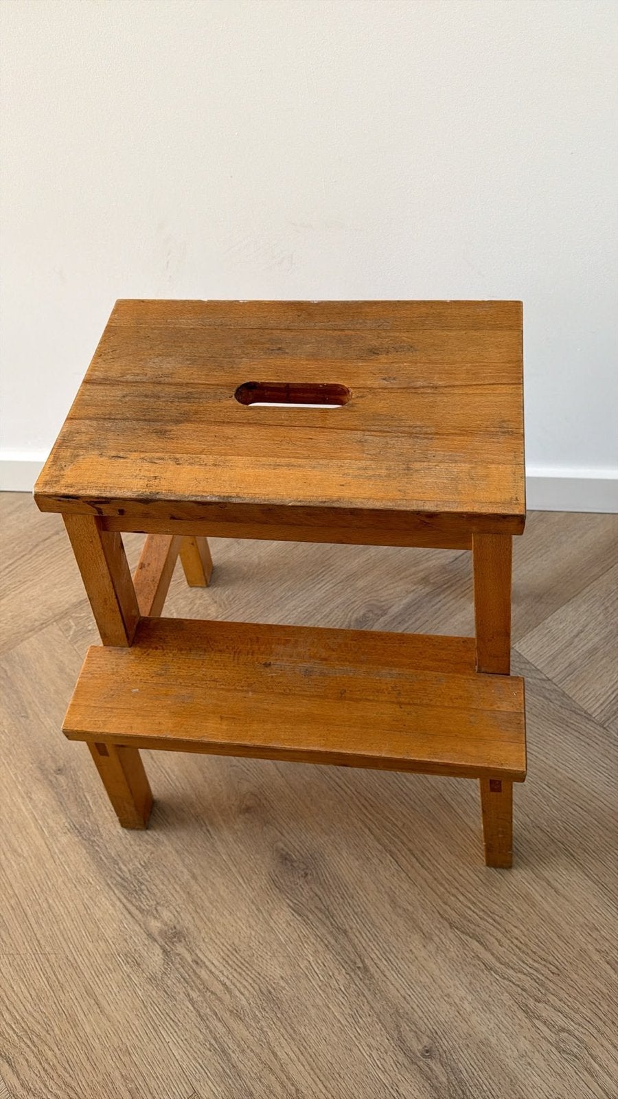 Ikea krukje, Huis en Inrichting, Krukjes, Ophalen of Verzenden, Gebruikt, Hout