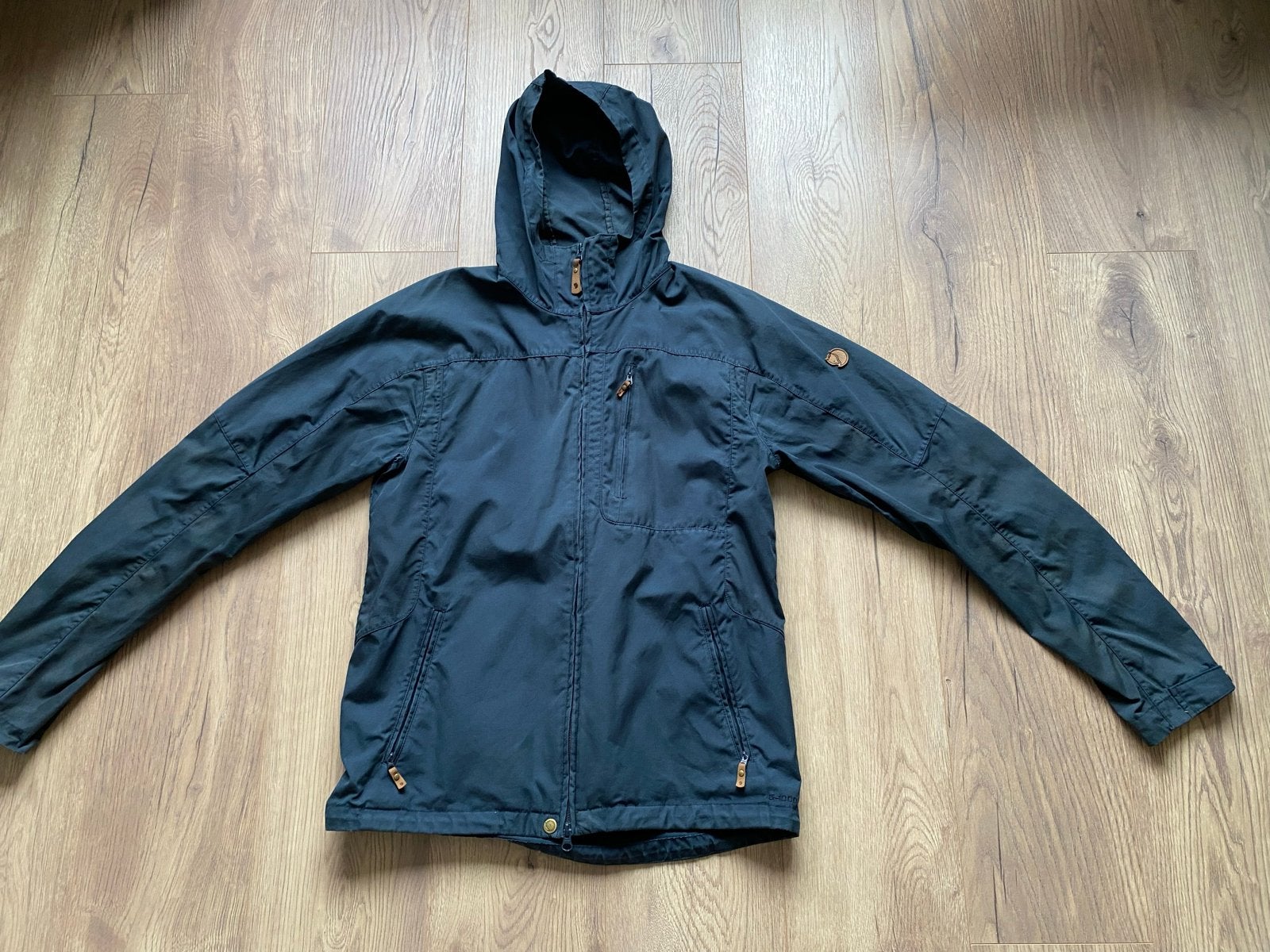 Fjällräven Keb Jacket - Donkerblauwe Outdoor Jas Maat M, Kleding | Heren, Jassen | Zomer, Ophalen of Verzenden, Zo goed als nieuw