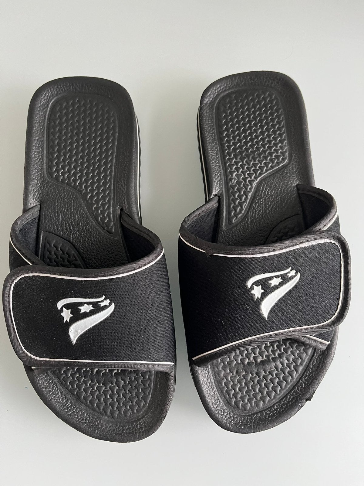 Rucanor badslippers maat 39, Slippers, Zwart, Ophalen of Verzenden, Zo goed als nieuw