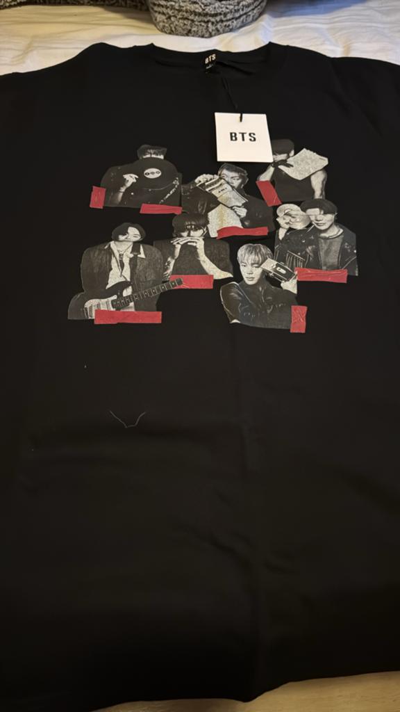 Nieuw BTS T-shirt - Zwart met bandfoto's, Kleding | Dames, Ophalen of Verzenden, Nieuw, Zwart, Korte mouw