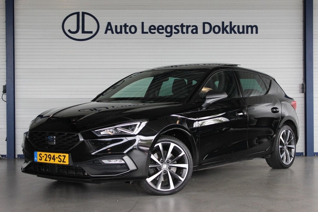 SEAT Leon 1.4 TSI eHybrid PHEV FR Pano | Adapt. Cruise | Cam, Gebruikt, Leon, Leder en Stof, Plug-in hybride
