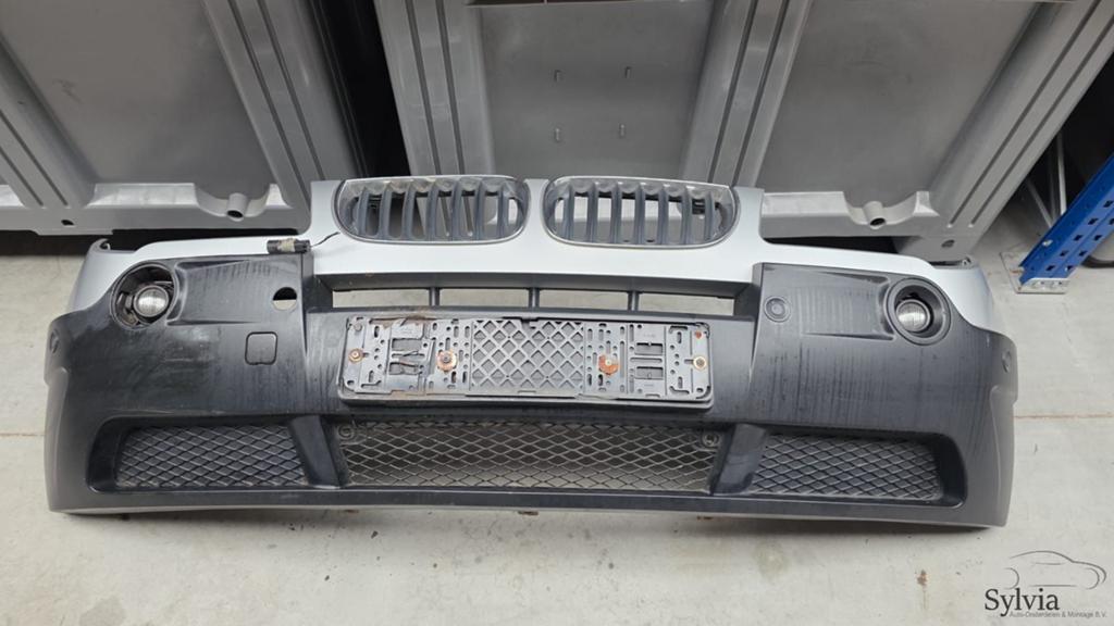 Voorbumper BMW X3 serie E83 Titansilber 354 51113412716 3412, Auto-onderdelen, Gebruikt, -, Voor, -