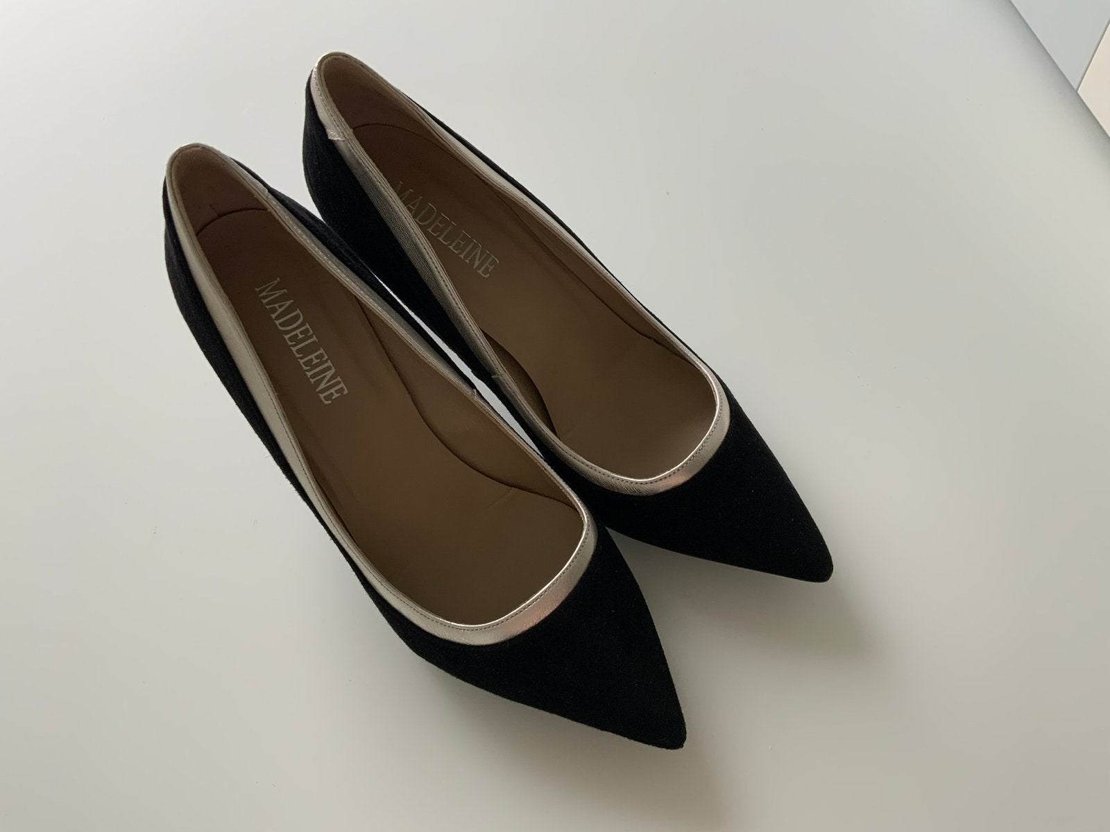 Sjieke Pumps met naaldhak, mt 38 zgan, Verzenden, Zo goed als nieuw, Zwart