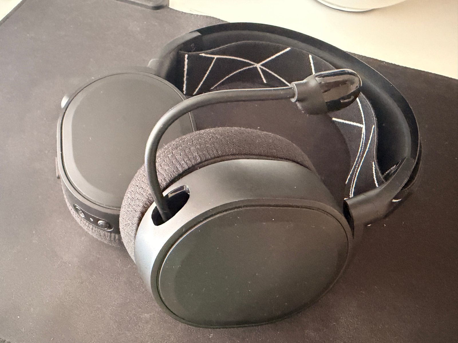 SteelSeries Arctis 9 Gaming Headset - Zwart, Ophalen of Verzenden, Zo goed als nieuw, Zwart, Draadloos