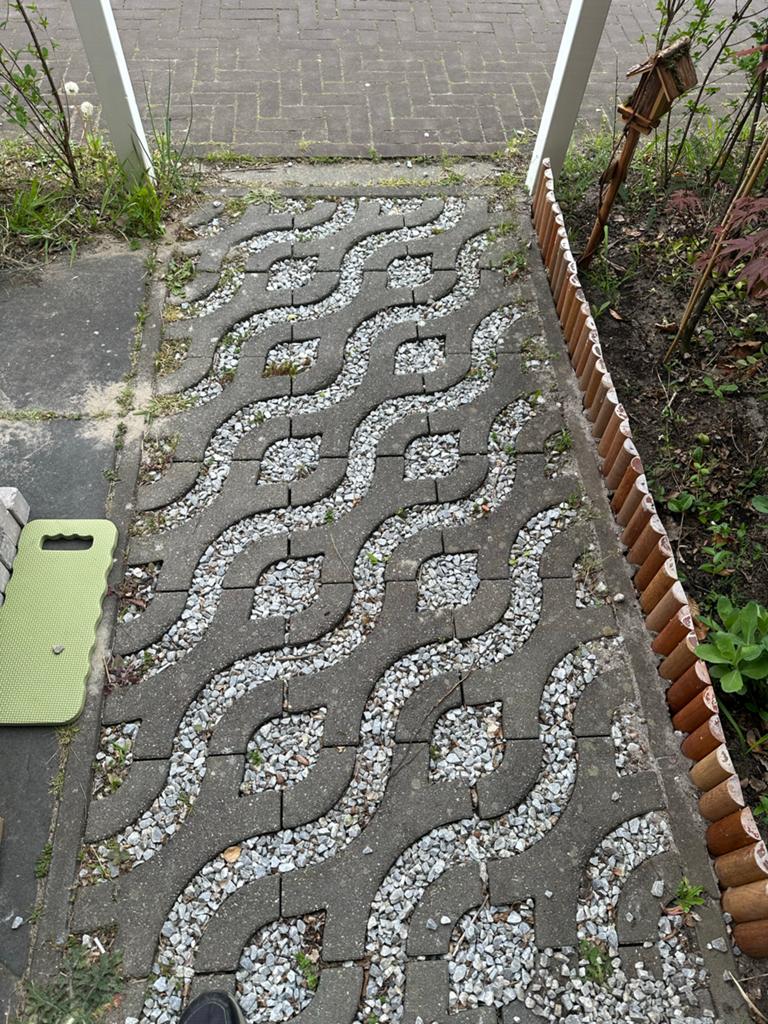 Grasdallen met zijstenen, ca. 2m², Ophalen, Gebruikt, Overige typen, Minder dan 5 m²