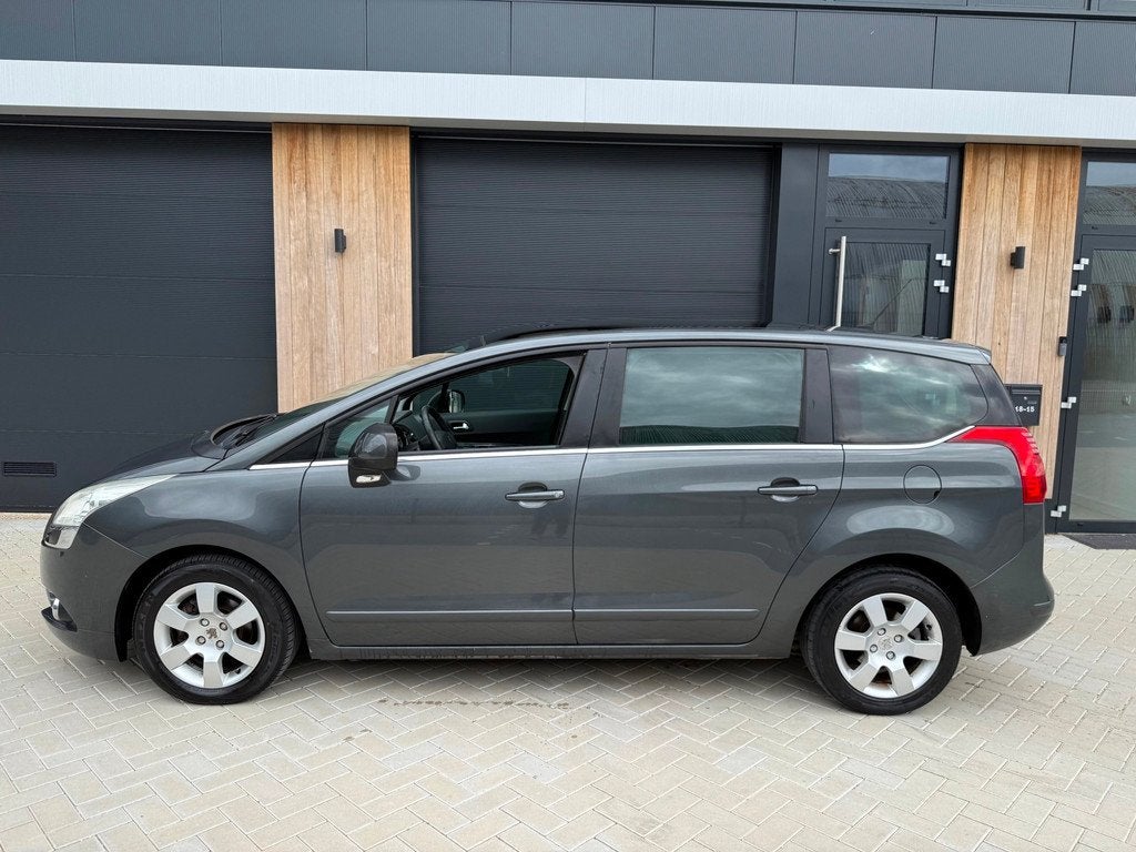 Peugeot 5008 1.6 VTi Blue Lease 7P (bj 2010) NAVi|CLIMA|PANO, Auto's, Peugeot, Euro 5, Stof, Gebruikt, 4 cilinders