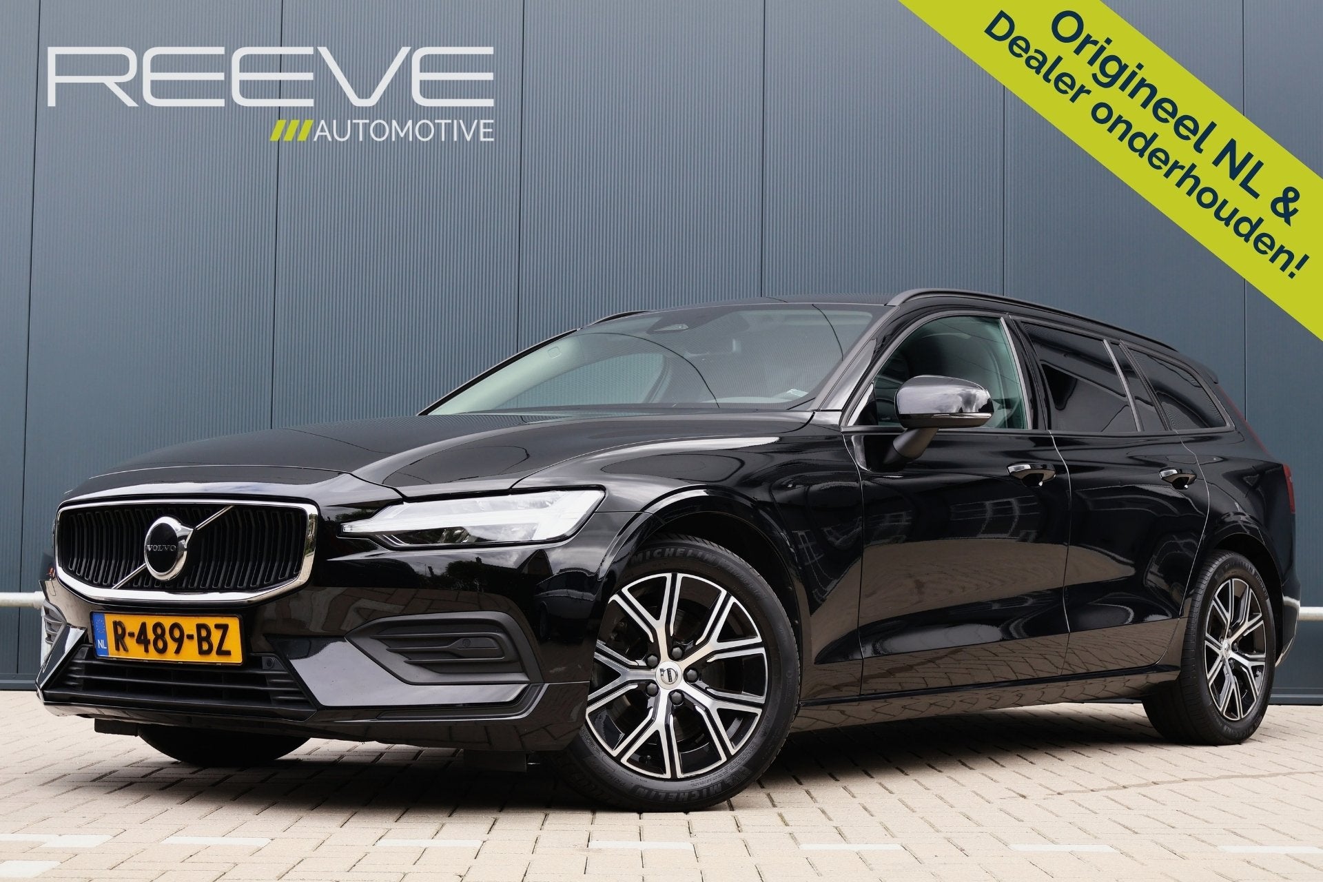 Volvo V60 2.0 B3 | Wegklapbare trekhaak | Stoelverwarming |, Auto's, Dealer onderhouden, Stof, 4 cilinders, 1634 kg