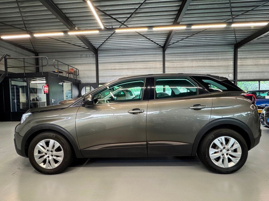Peugeot 3008 1.2 PureTech Blue Lease Executive, Auto's, Voorwielaandrijving, Gebruikt, 1199 cc, Origineel Nederlands