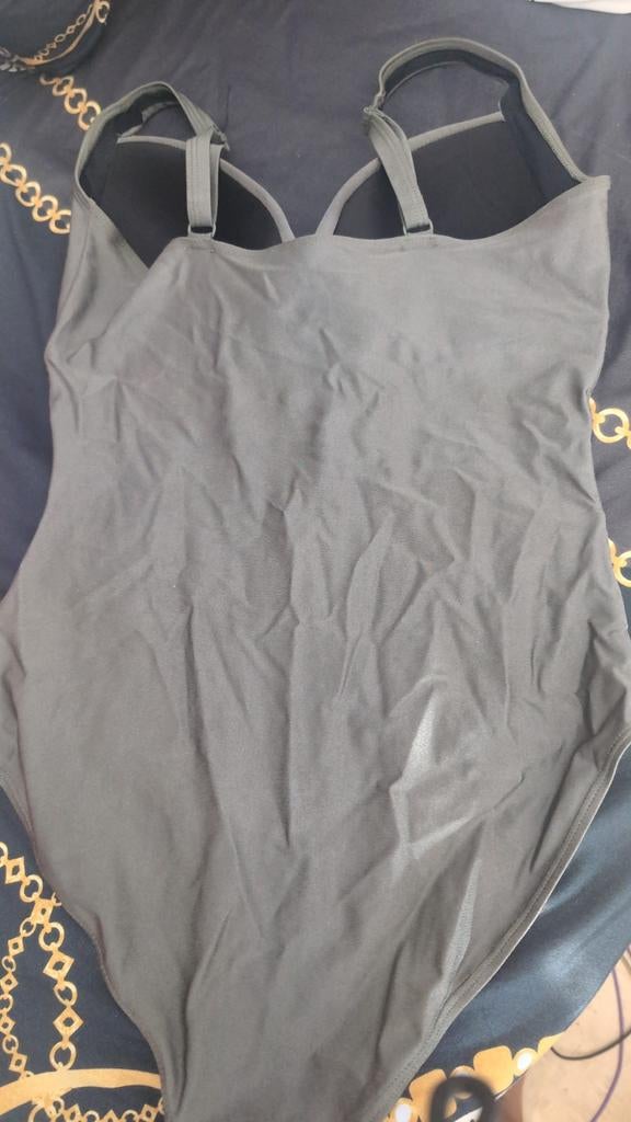 Stijlvol Donkergrijs Badpak  maat 42-, Kleding | Dames, Badpak, Ophalen of Verzenden, Grijs, Onbekend