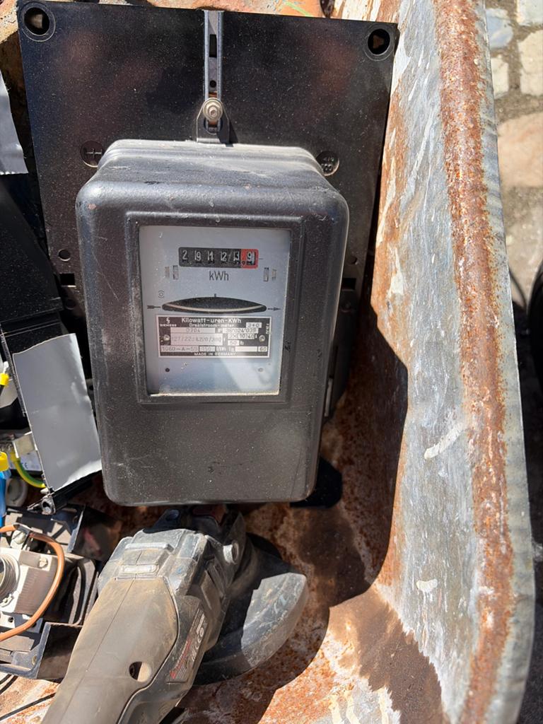 Siemens Kilowatt-uren-meter Draaistroom-meter, Ophalen, Gebruikt, Elektriciteit