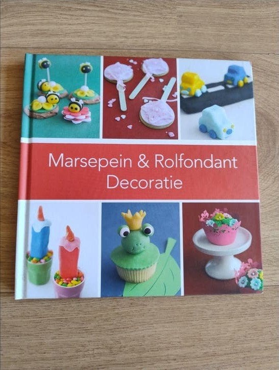 Marsepijn & Rolfondant Decoratie - Cook&Co, Taart, Gebak en Desserts, Cook&Co, Ophalen of Verzenden, Zo goed als nieuw
