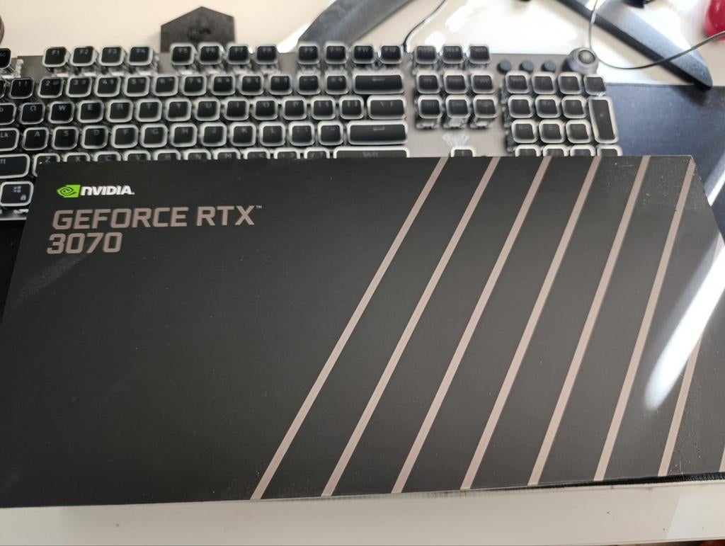 RTX 3070 FE, Computers en Software, Videokaarten, Ophalen, GDDR6, PCI-Express 4, Zo goed als nieuw