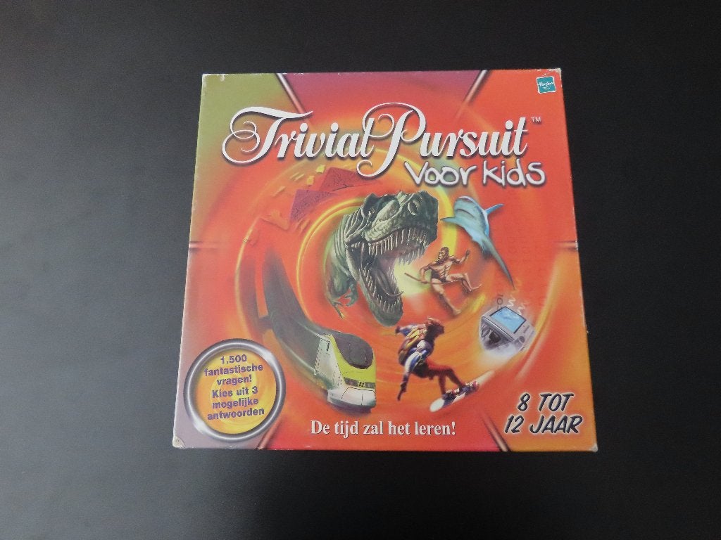 Trivial Pursuit Voor Kids - Bordspel voor 8-12 jaar, Drie of vier spelers, Ophalen of Verzenden, Zo goed als nieuw, Hasbro