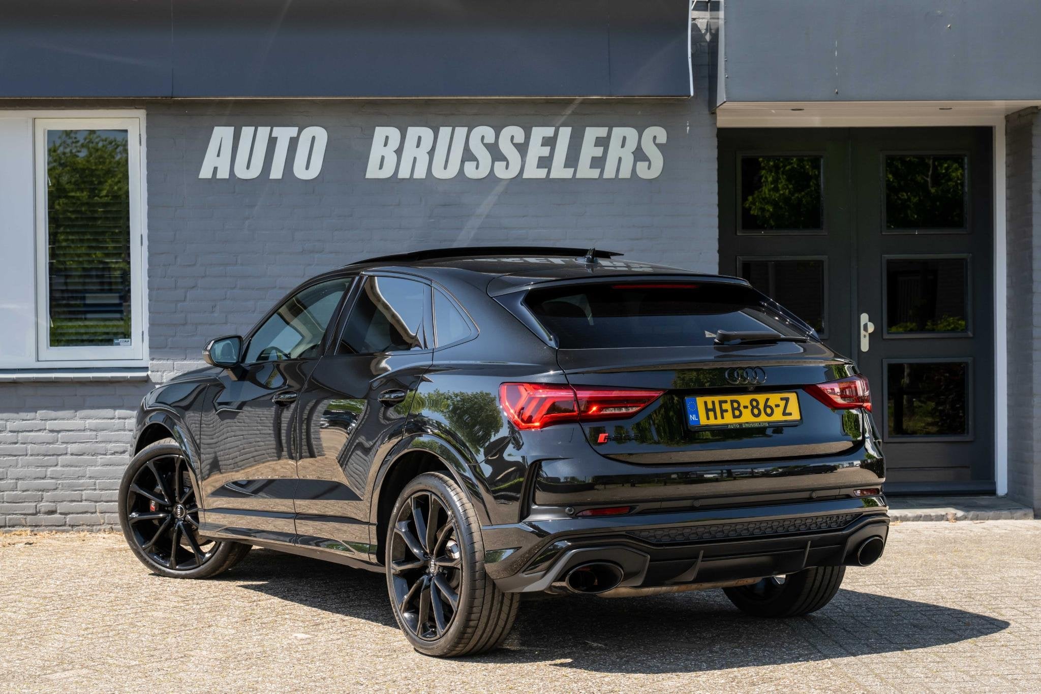 Audi RSQ3 Sportback TFSI RS Pano rood stiksel 21"LM velgen e, Automaat, Gebruikt, 1675 kg, Automatische klimaatregeling