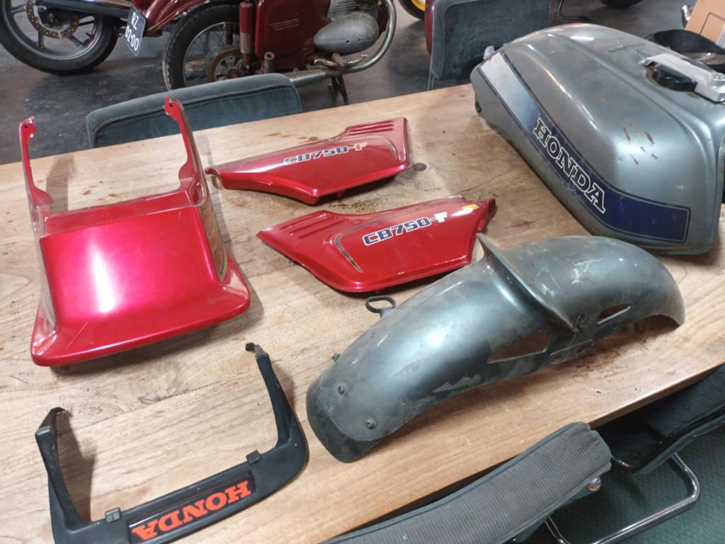 Onderdelen Honda CB750 Bol d'Or, Ophalen