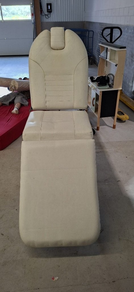 massage en behandel stoel, Ophalen, Gebruikt, Massagetafel