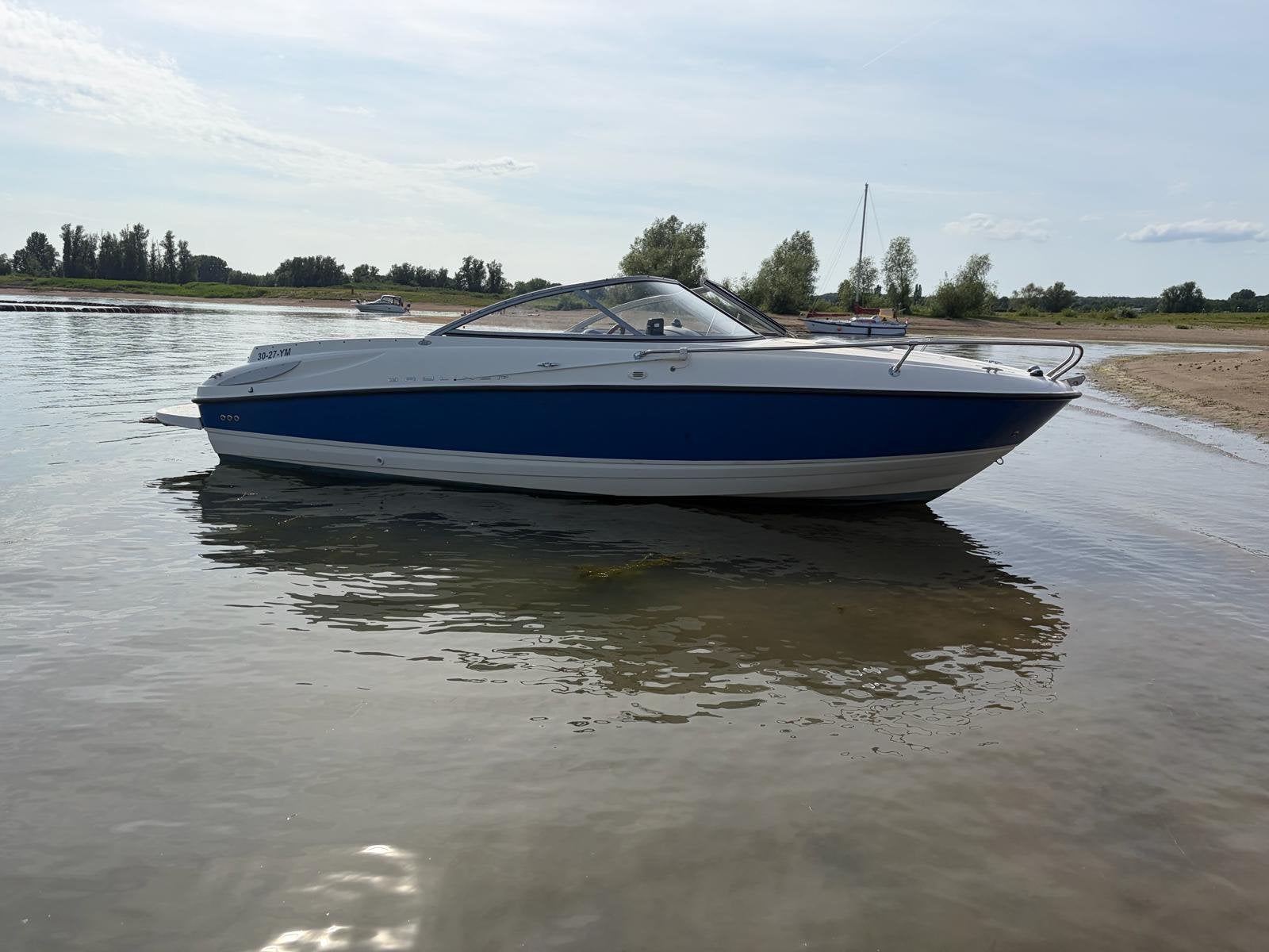 Bayliner 652. Mercruiser 145 2005 trailer nl, Ophalen of Verzenden, Zo goed als nieuw, Benzine, 200 pk of meer
