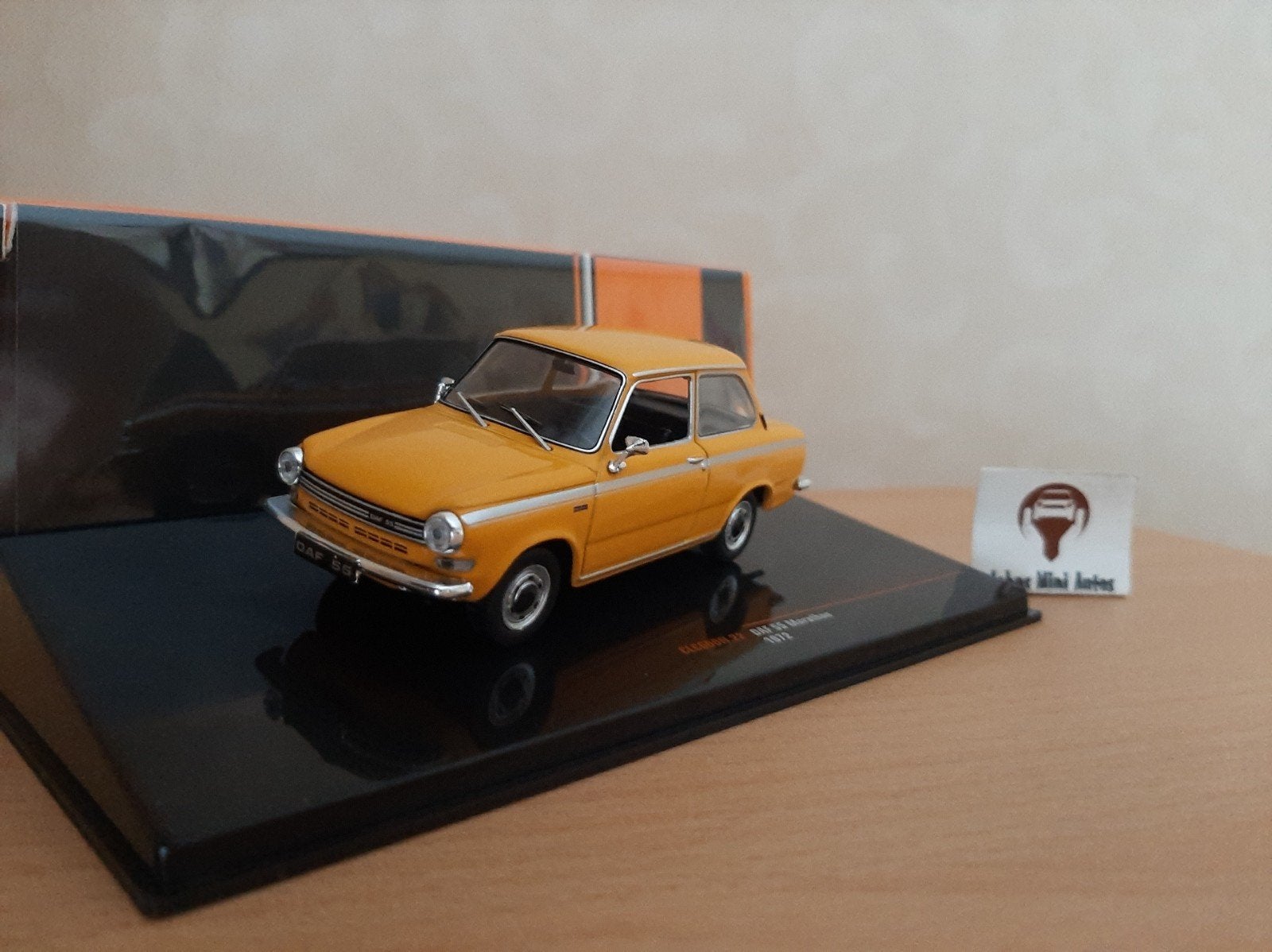 Daf 55 Marathon 1972 Okergeel van IXO 1:43, Overige merken, Auto, IXO, Nieuw