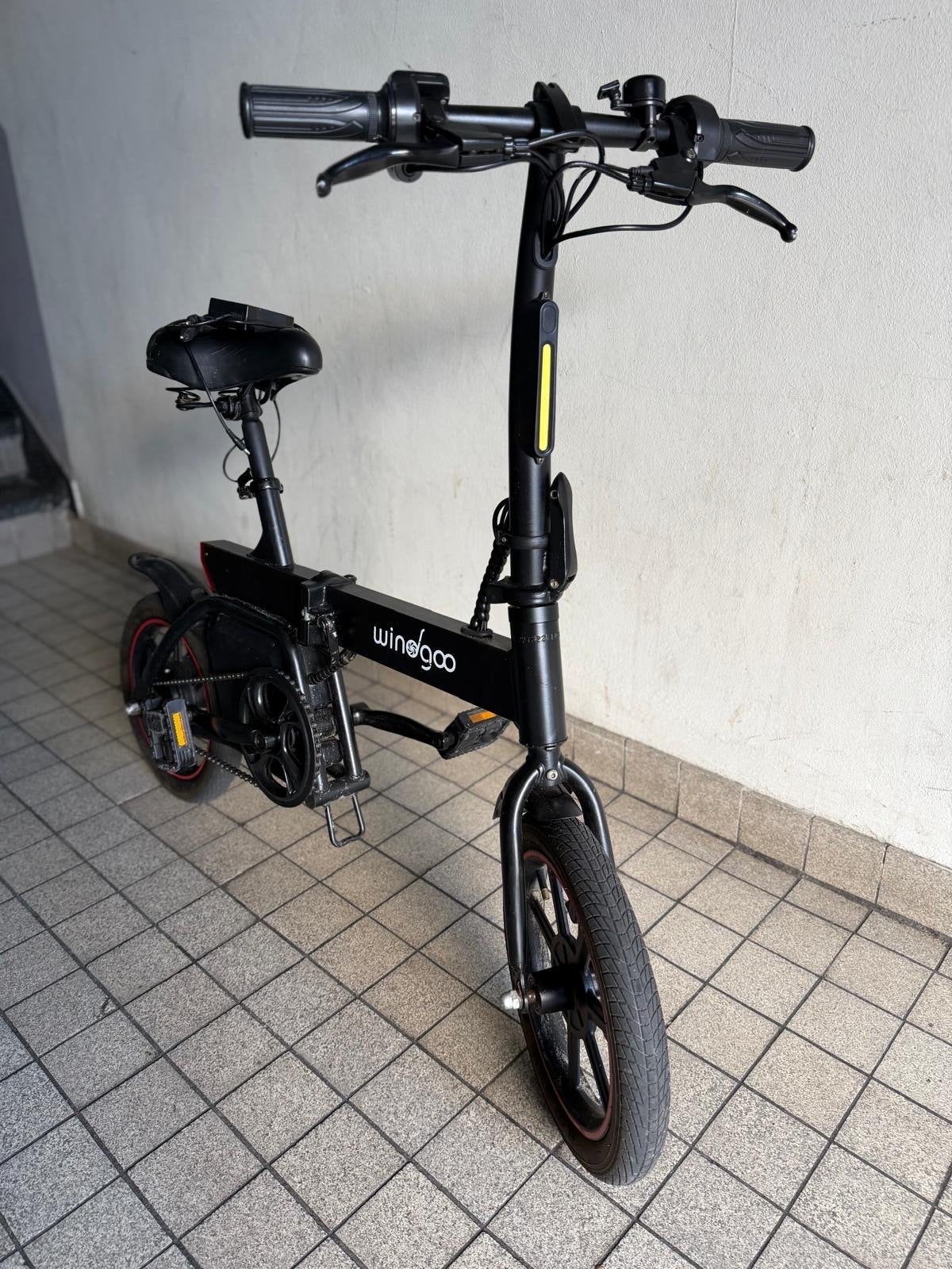 Windgoo opvouwbare elektrische fiets - Compact en handig, Zo goed als nieuw, Minder dan 47 cm, 30 tot 50 km per accu, Ophalen