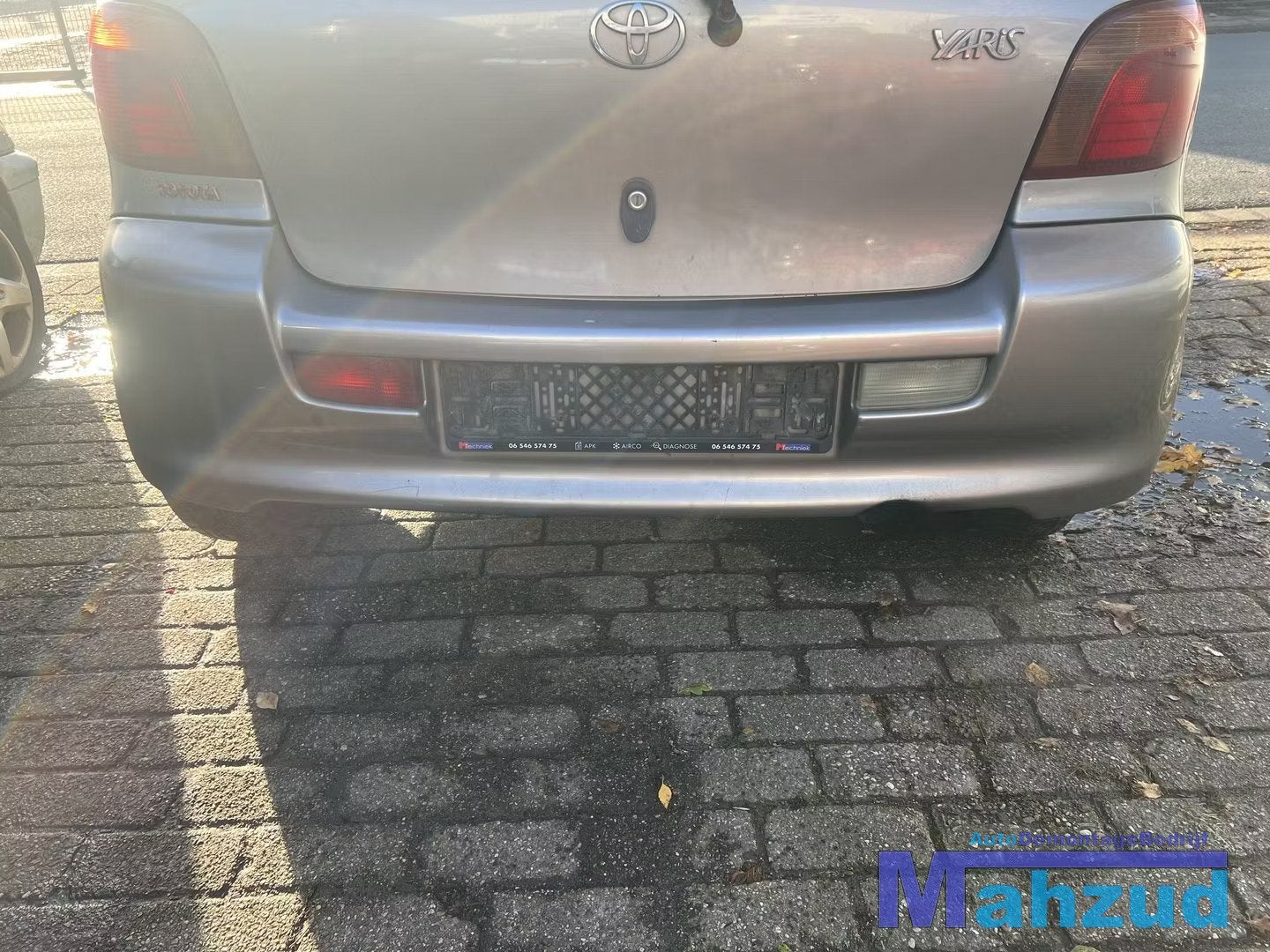 TOYOTA YARIS P1 Grijs achterbumper 1999-2004, Info@toyota.co.jp, Gebruikt, Toyota Motor Corporation, Toyota