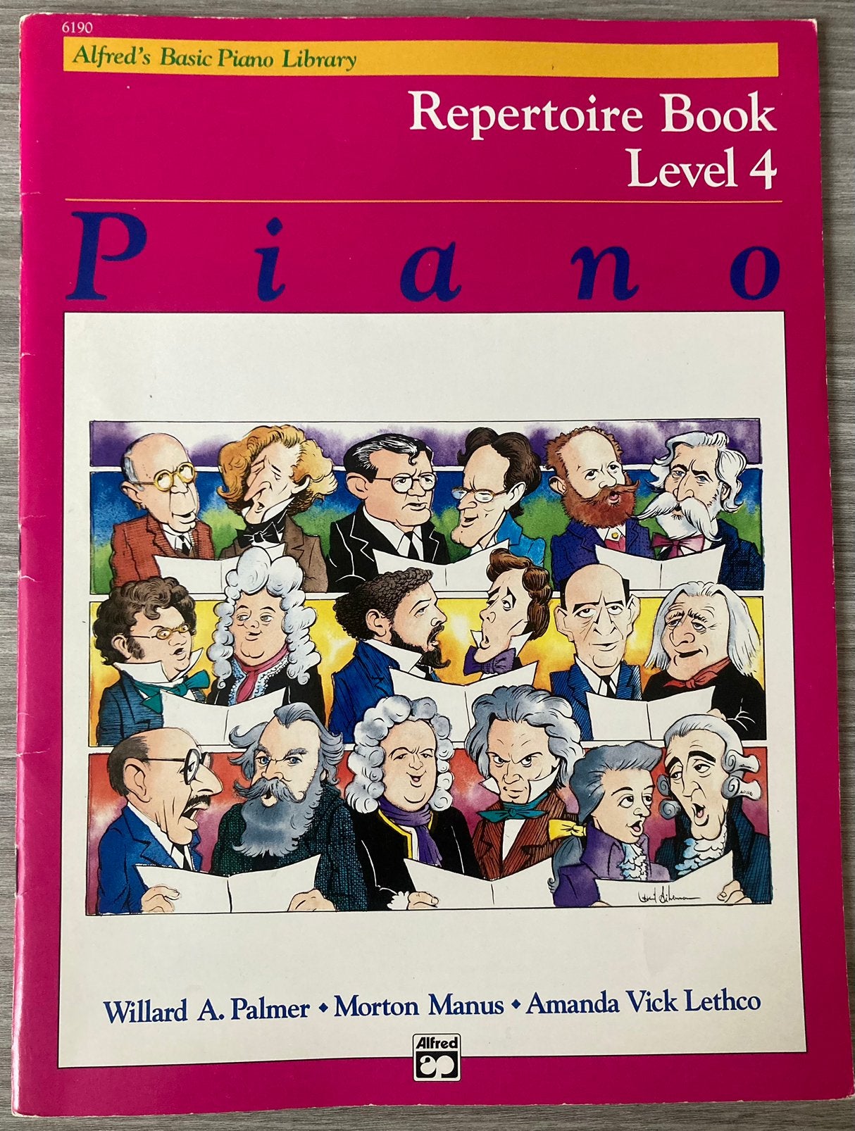 Alfred's Basic Piano Library, Repertoire Book Level 4, Ophalen of Verzenden, Gebruikt