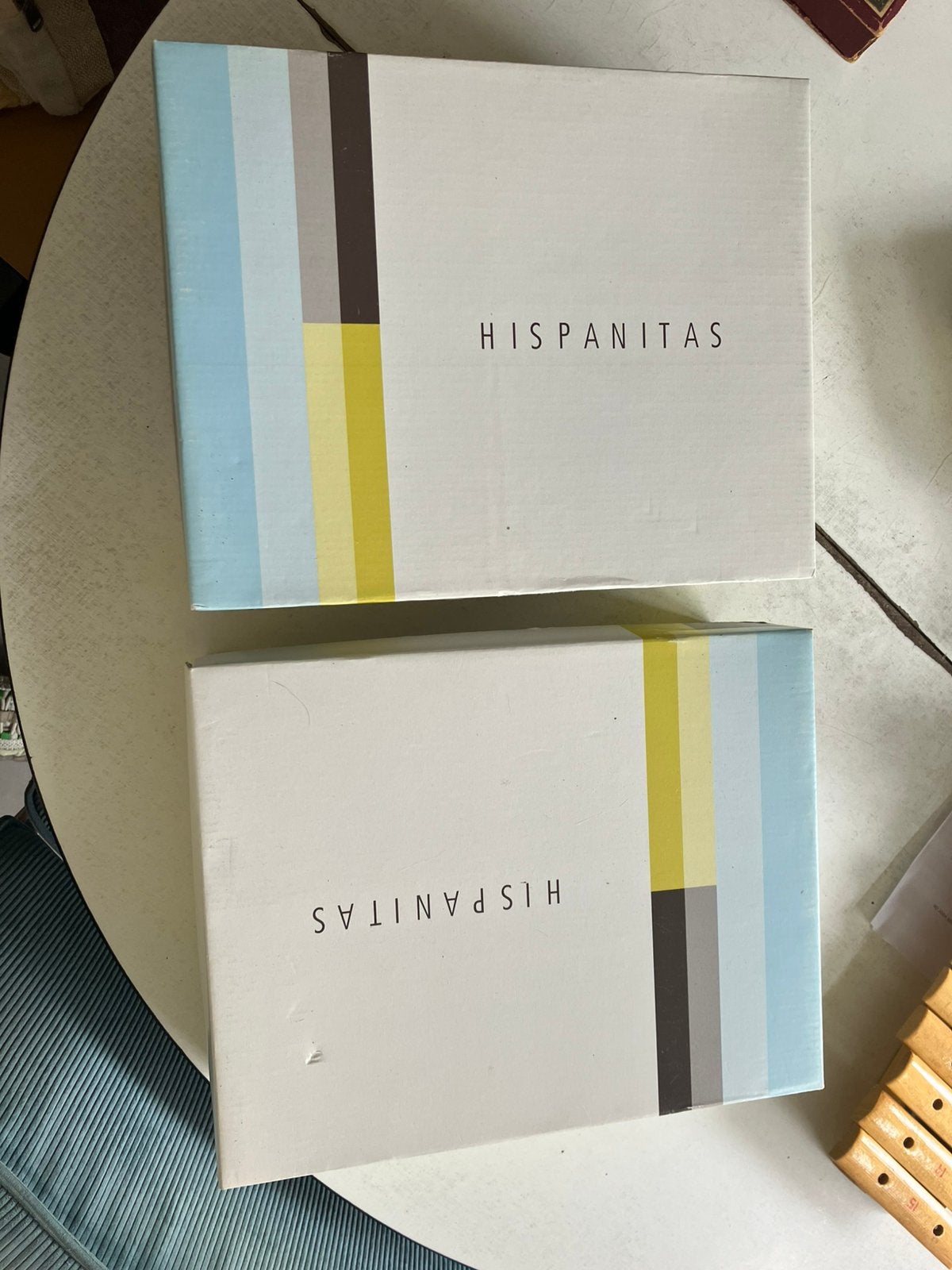 Hispanitas, Lage of Enkellaarzen, Ophalen of Verzenden, Zo goed als nieuw, Grijs
