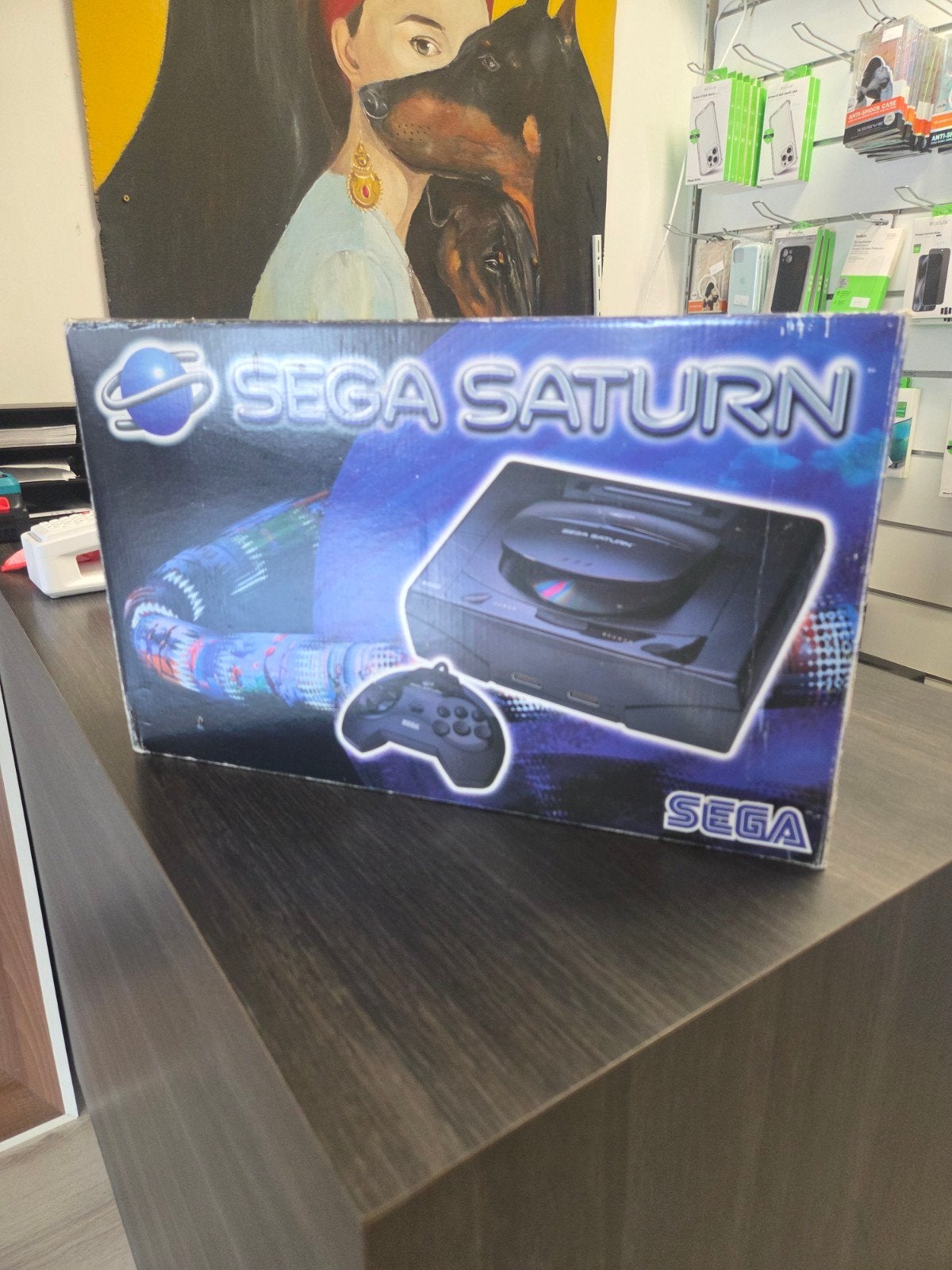 Sega Saturn Console in doos - Compleet met 2 controllers, Spelcomputers en Games, Ophalen of Verzenden, Zo goed als nieuw, Met 2 controllers