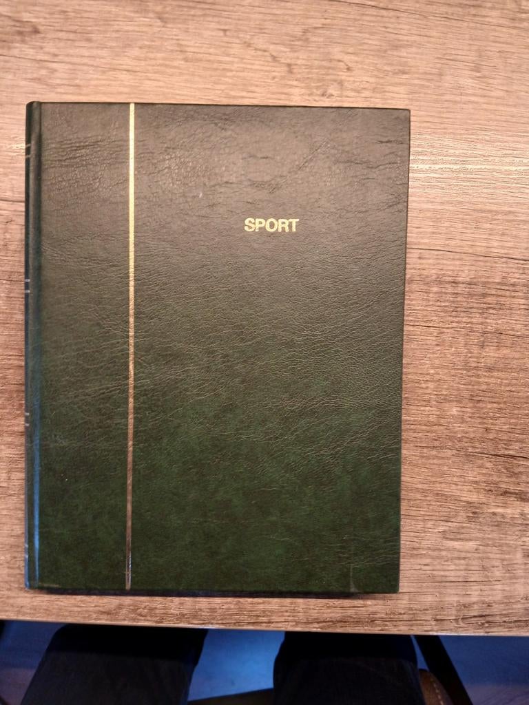 Postzegels sport, Postzegels en Munten, Postzegels | Volle albums en Verzamelingen, Ophalen of Verzenden, Buitenland