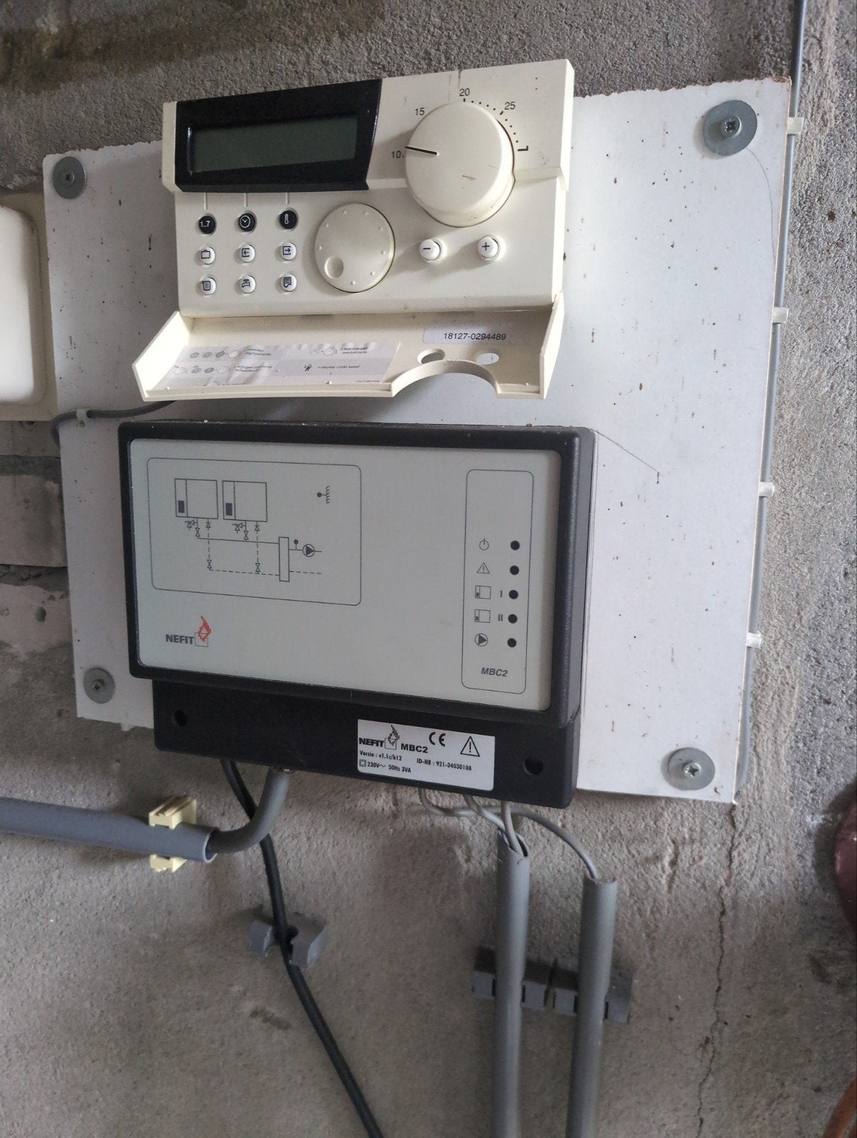 Nefit MBC2 en Thermostaat - Gebruikt, Doe-het-zelf en Verbouw, Ophalen of Verzenden, Gebruikt, Thermostaat