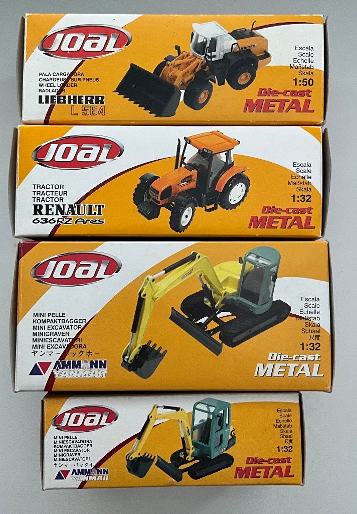 Renault, Liebherr, en tweemaal AMMANN Yanmar, Ophalen of Verzenden, Zo goed als nieuw, Tractor of Landbouw