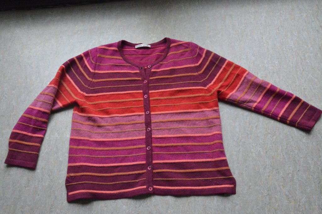 Mansted vestje roze-rood  XL (Scandinavische designmode), Maat 46/48 (XL) of groter, Ophalen of Verzenden, Mansted, Gedragen