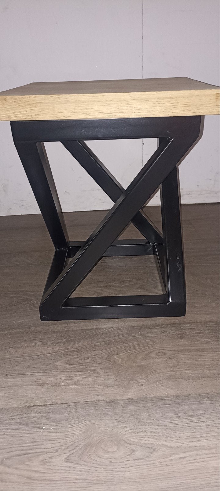 bijzettafeltje, Ophalen, Minder dan 55 cm, Metaal of Aluminium, Tijdloos