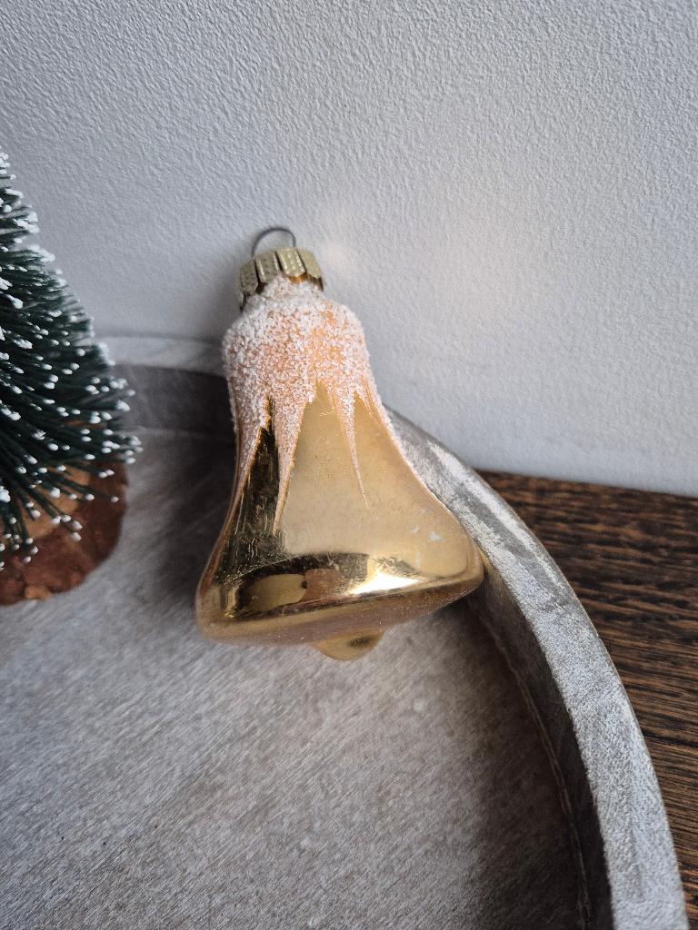 Vintage kerstbal klokje goud 495, Diversen, Kerst, *, Gebruikt, *, Ophalen of Verzenden