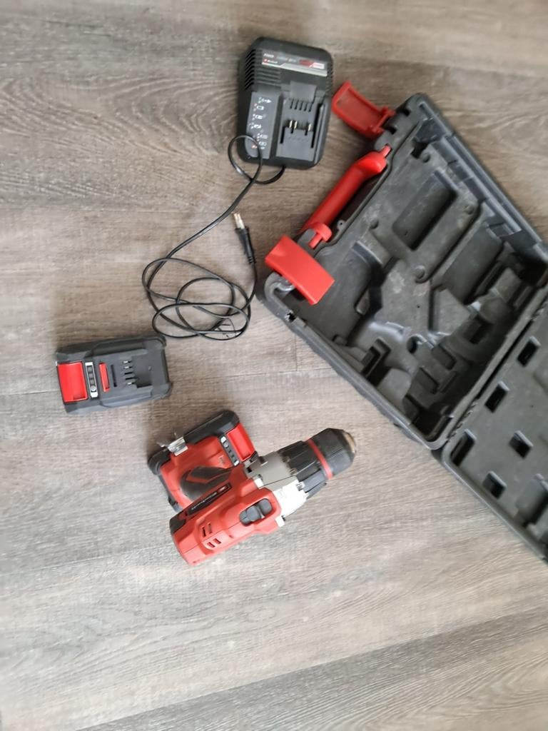 Einhell Accu Boormachine met Lader en Accu's, Ophalen, Gebruikt, Variabele snelheid, Boor- en Schroefmachine