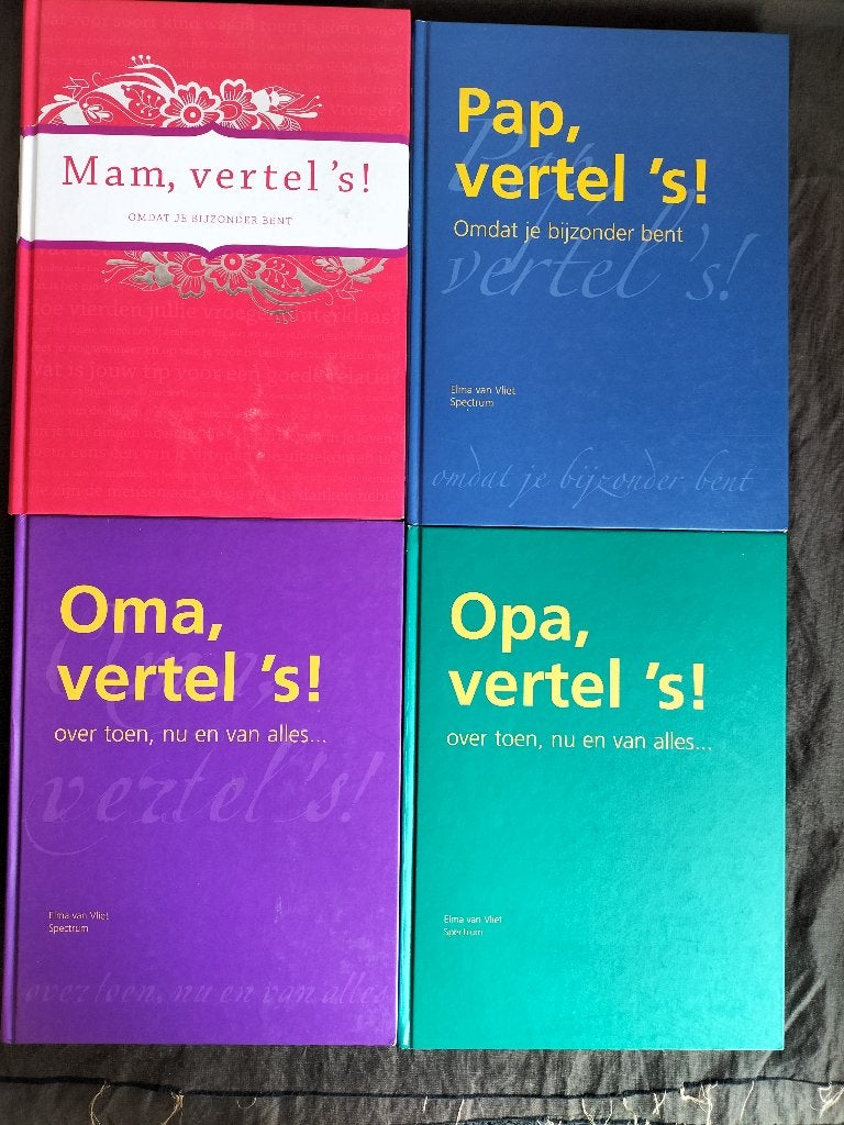 Pap / Oma / Opa, vertel 's (Mam is verkocht), Ophalen of Verzenden, Zo goed als nieuw