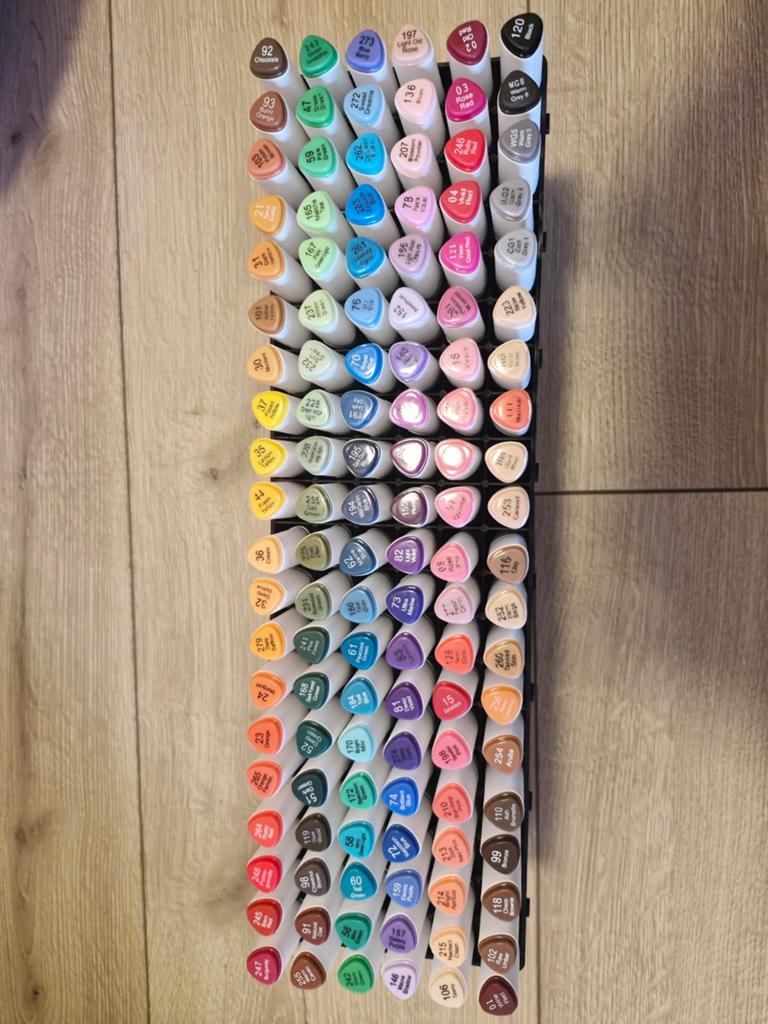 120 aqua markers, Ophalen of Verzenden, Gebruikt, Potlood of Stift