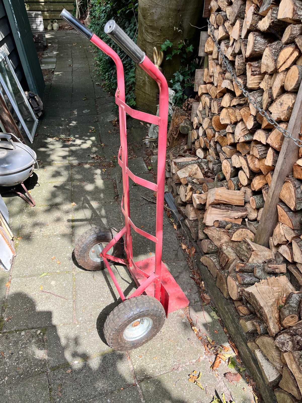 rode steekwagen, 60 tot 80 liter, Ophalen, Gebruikt, Steekwagen