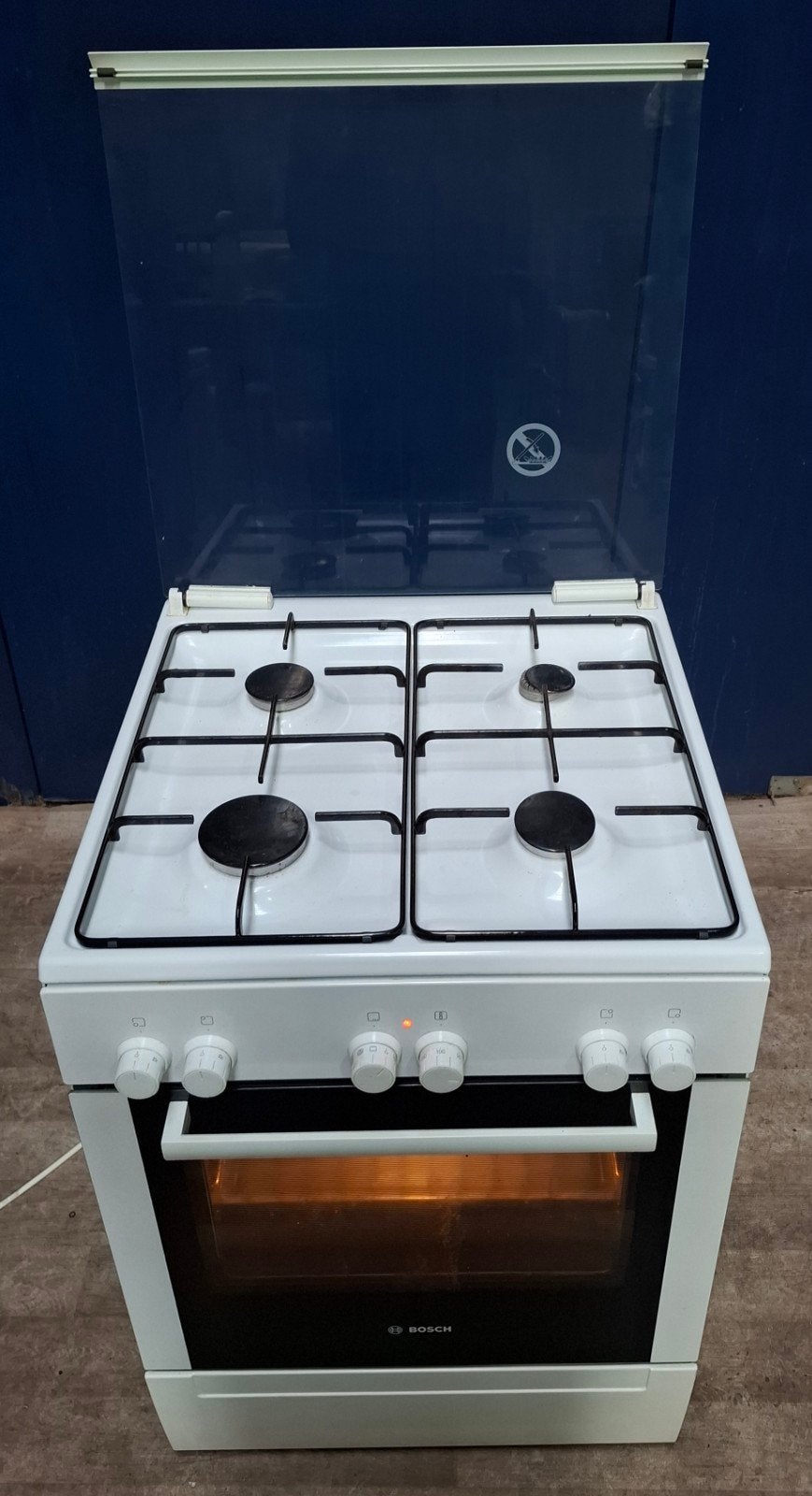Bosch gasfornuis met electrische oven, Ophalen, Gebruikt, 60 cm of meer, 4 kookzones