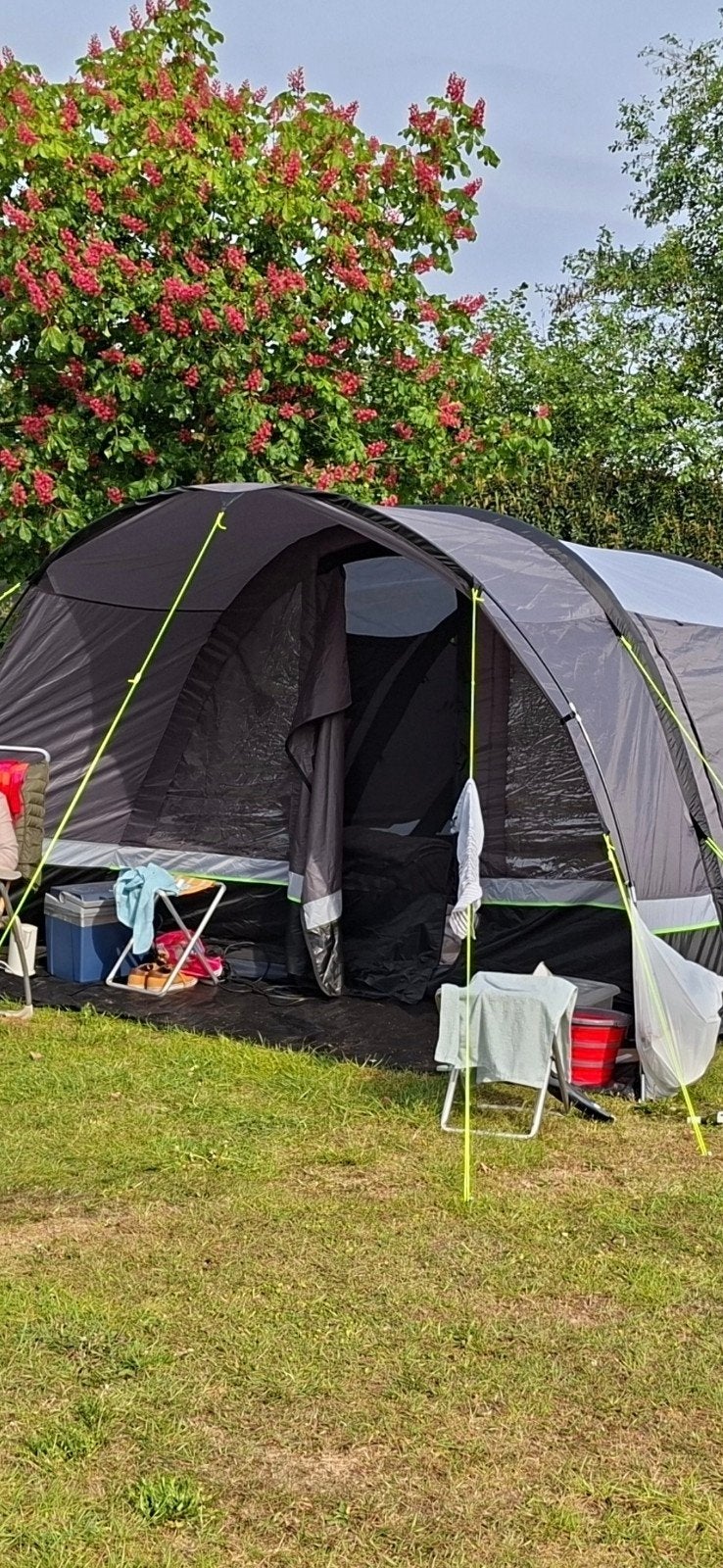 Ruime airtunneltent voor 4 personen - Ideaal voor kamperen, Caravans en Kamperen, Tenten, Ophalen, Tot en met 4