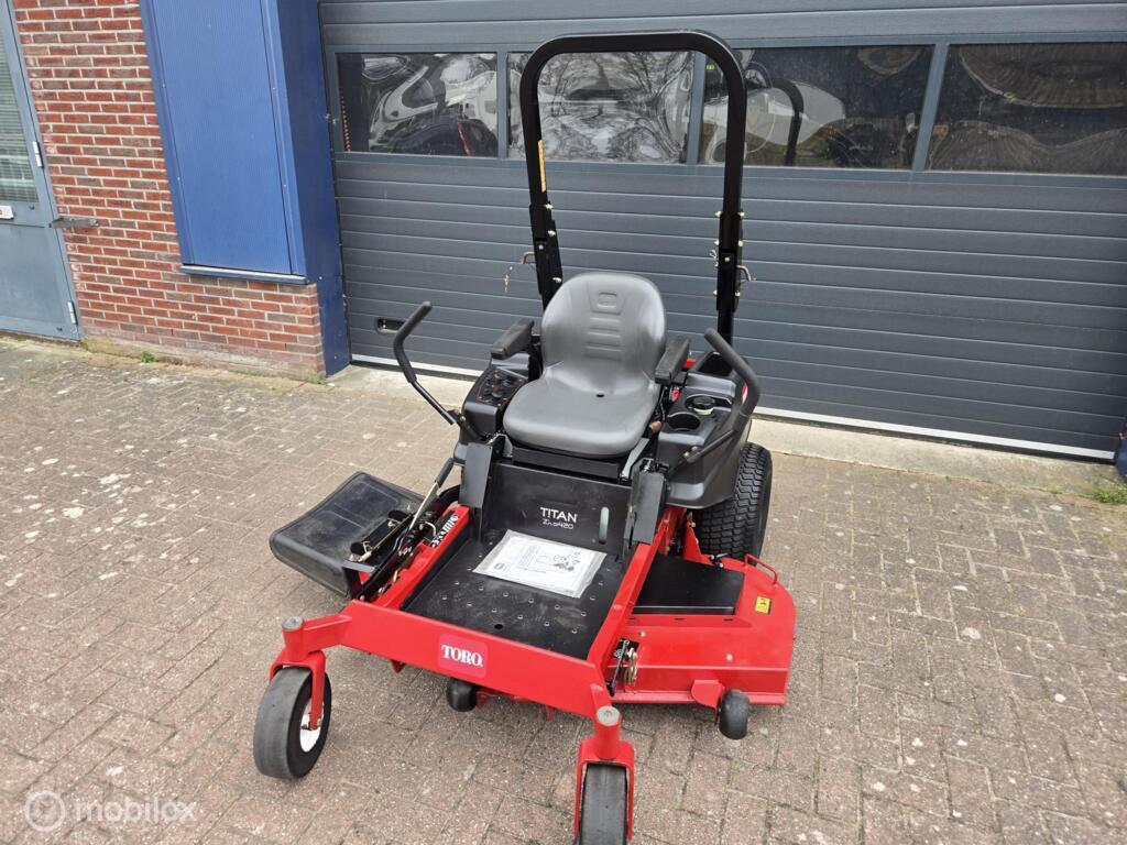 Zitmaaier  toro  zero -turn  titan 24 pk Kawasaki, Tuin en Terras, Ophalen, Zo goed als nieuw, Mulchfunctie