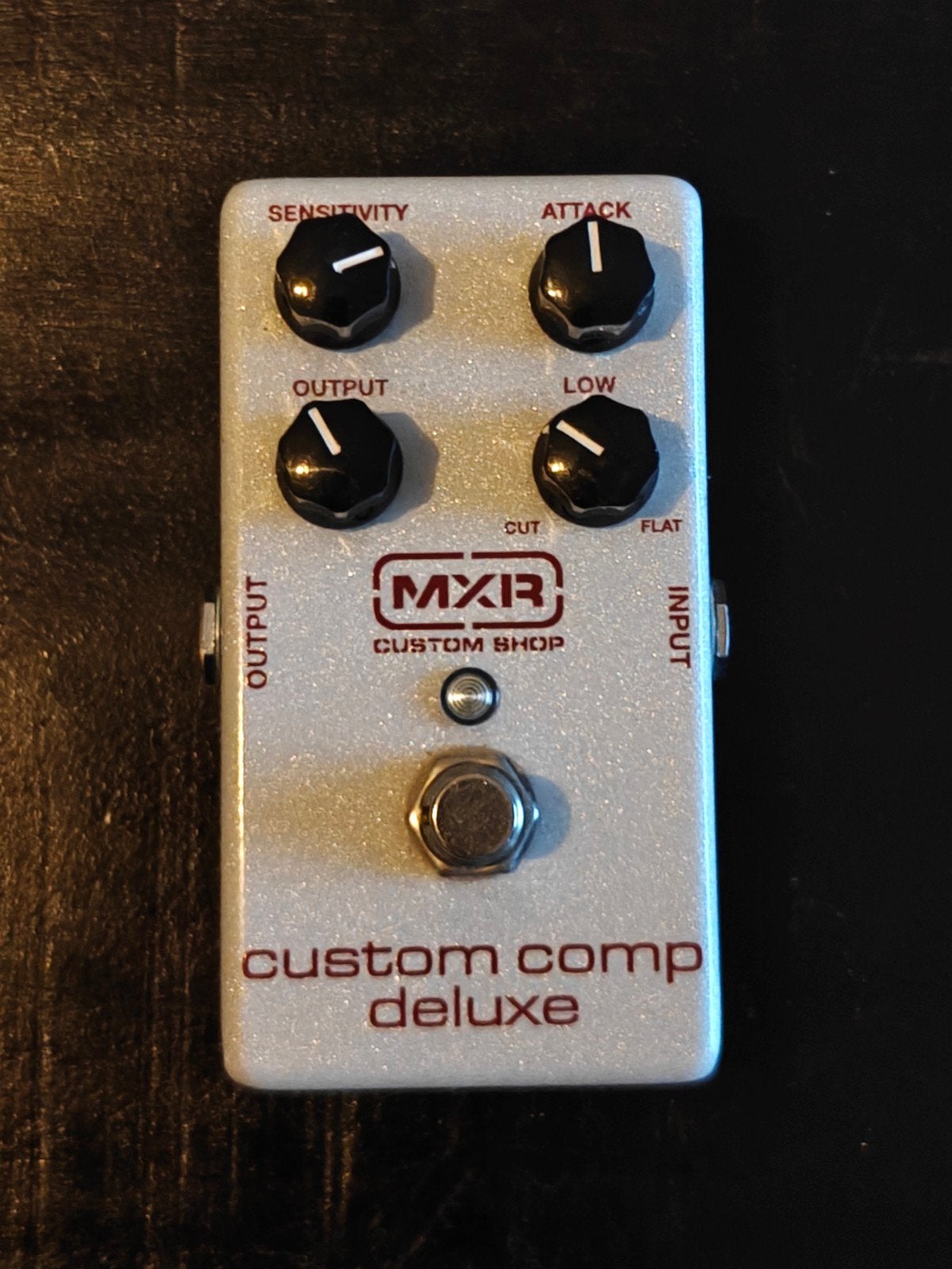 MXR Custom Comp Deluxe (CSP204) – In Nieuwstaat + Doos, Muziek en Instrumenten, Ophalen of Verzenden, Zo goed als nieuw, Compressor