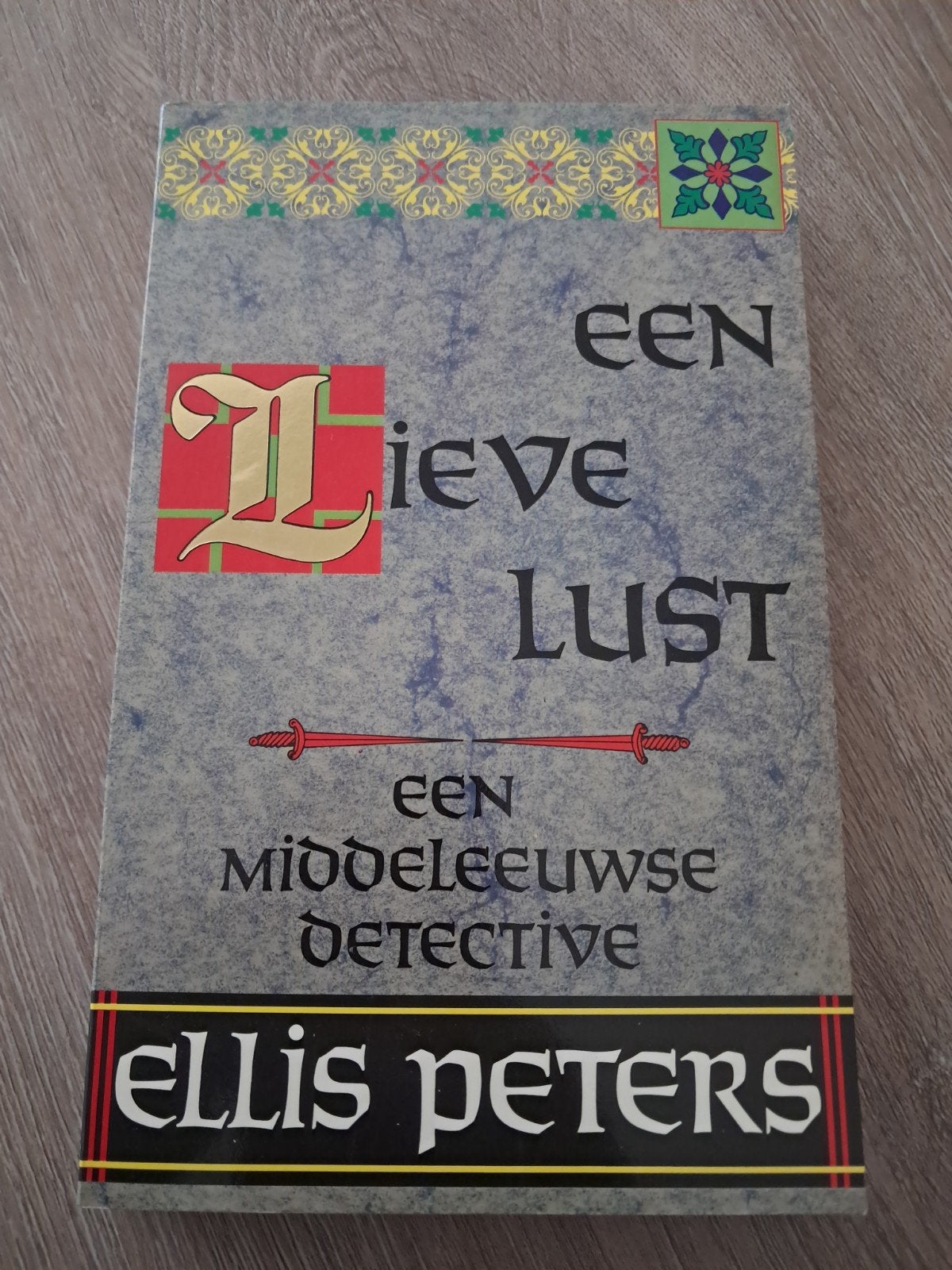 P: Een Lieve Lust - Een Middeleeuwse Detective, Ophalen of Verzenden, Gelezen, Ellis Peters