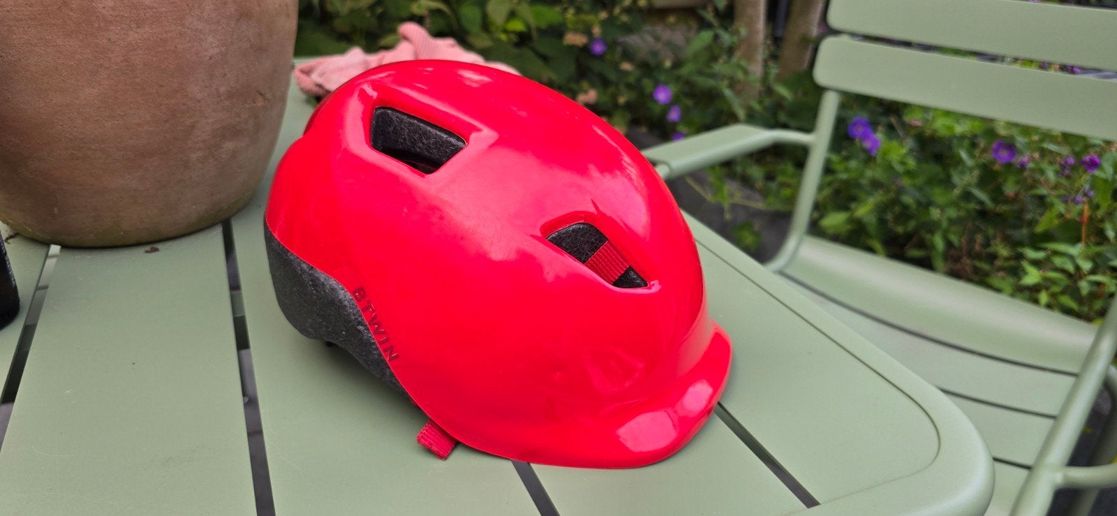 Rode fietshelm - BTWIN 500
Fietshelm 500 voor kinderen
Fiets, Onbekend, Jongen of Meisje, Overige maten, Ophalen of Verzenden