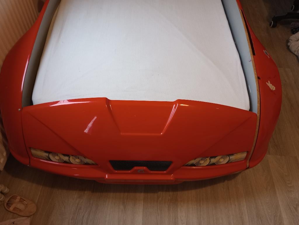 Rayo McQueen bed, Kinderen en Baby's, Kinderkamer | Bedden, Ophalen, 85 tot 100 cm, Gebruikt, Lattenbodem
