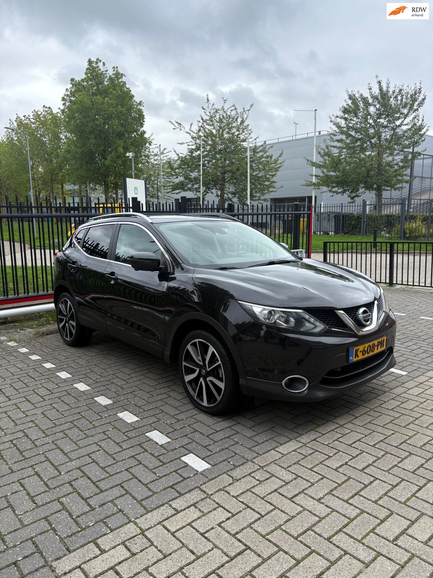 Nissan Qashqai 1.6 Tekna 360 Cam - Pano - Leder