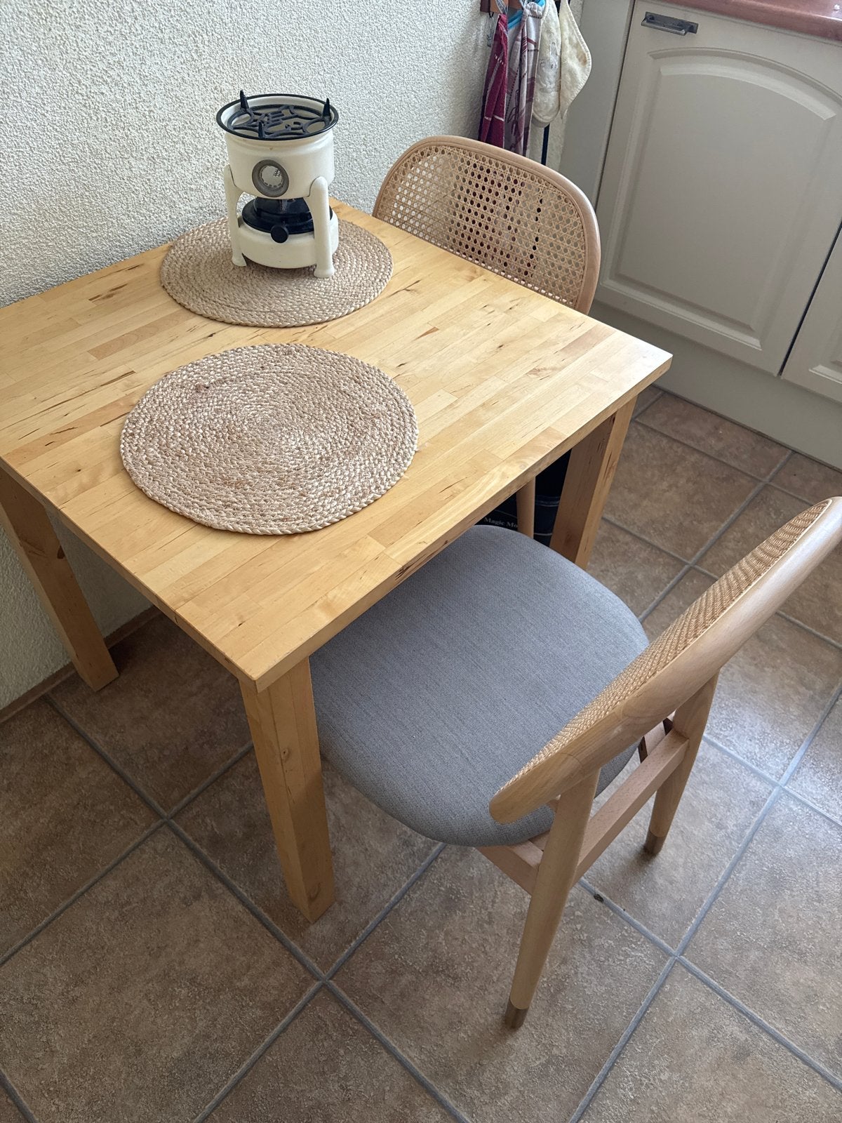 Leuke eettafel voor 2 personen, Huis en Inrichting, Ophalen, Gebruikt, Tot twee personen, 50 tot 100 cm